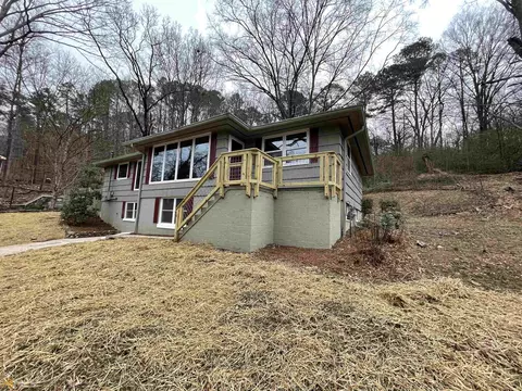 202 N Pine St, Rome, GA 30161 photo 3