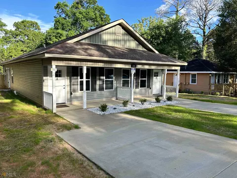 514 S Third St, Warner Robins, GA 31088 photo 2