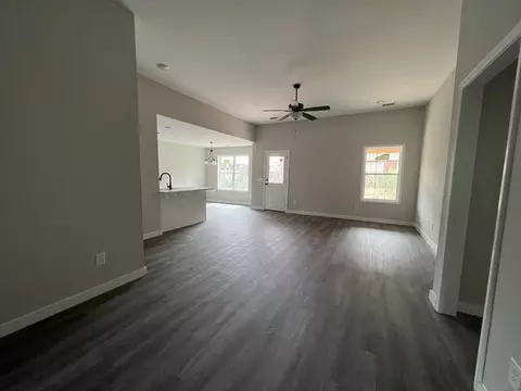 Undisclosed, Centerville, GA 31028 photo 12