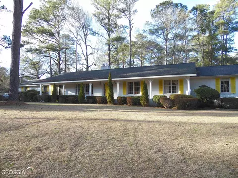 1648 Stone Meadow Dr, Milledgeville, GA 31061