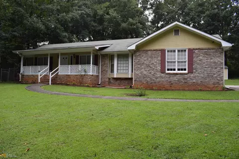 1762 Duffey Dr, Morrow, GA 30260 photo 2