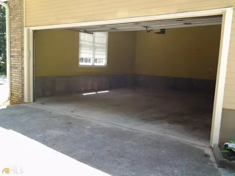 1762 Duffey Dr, Morrow, GA 30260 photo 13
