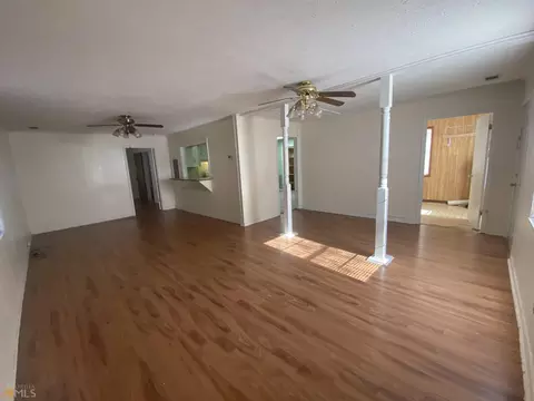 140 E Peter St, Cochran, GA 31014 photo 10