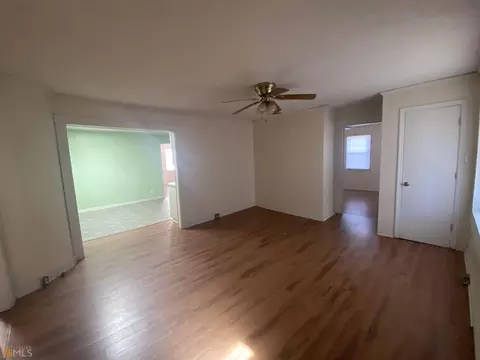 140 E Peter St, Cochran, GA 31014 photo 4