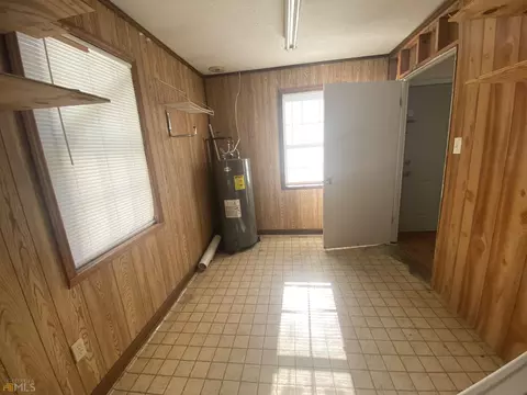 140 E Peter St, Cochran, GA 31014 photo 13