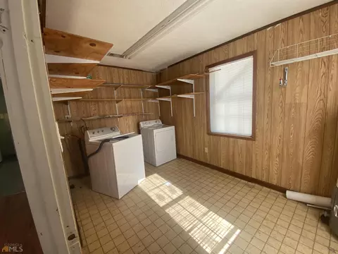 140 E Peter St, Cochran, GA 31014 photo 12