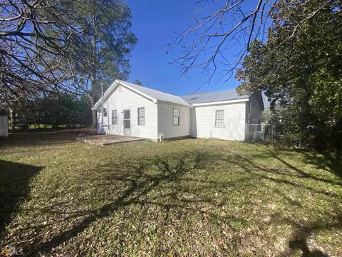 140 E Peter St, Cochran, GA 31014 photo 24