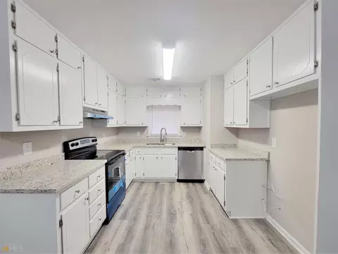 75 Valley Ct, Covington, GA 30016 photo 7