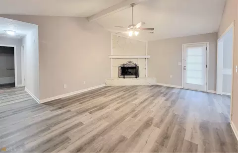 75 Valley Ct, Covington, GA 30016 photo 4