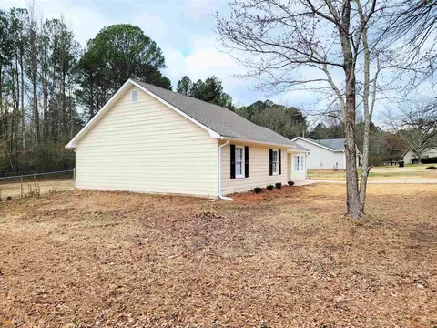 75 Valley Ct, Covington, GA 30016 photo 2