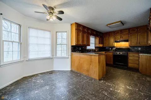 3115 Rock Creek Dr, Rex, GA 30273 photo 15