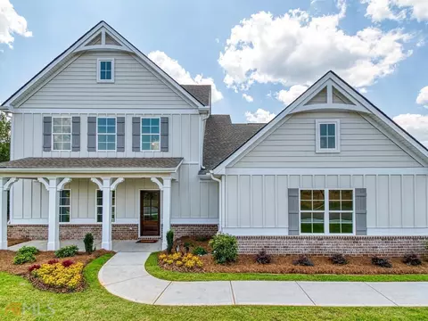201 Denham Dr, Locust Grove, GA 30248