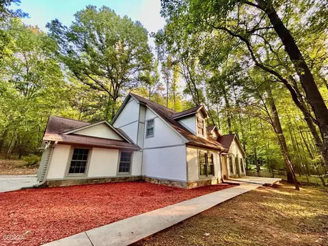 165 Ashley Creek Dr, Newnan, GA 30263