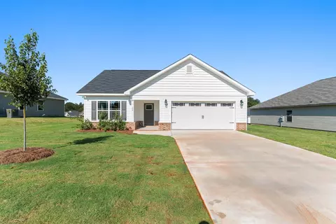 184 Red Tail Cir, Byron, GA 31008 photo 1