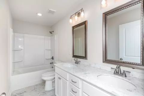 184 Red Tail Cir, Byron, GA 31008 photo 14