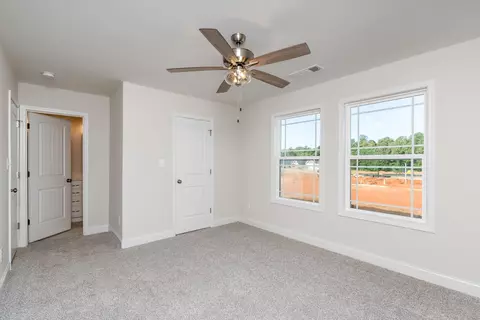 184 Red Tail Cir, Byron, GA 31008 photo 3