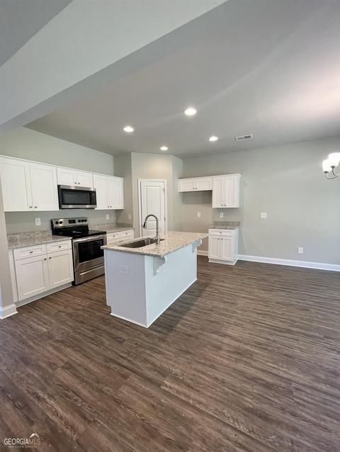 658 Sutton Rd, Forsyth, GA 31029 photo 4