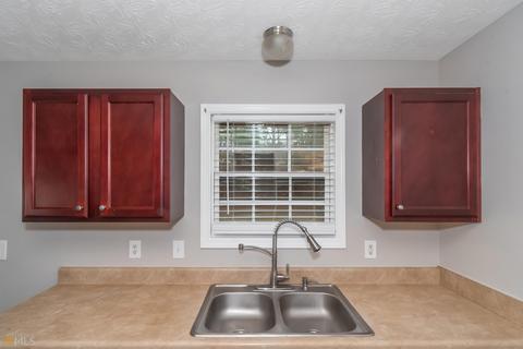 95 Sampson Ct, Covington, GA 30016 photo 12