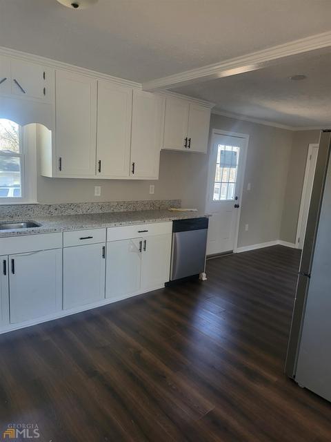 10150 Sunny Dr, Covington, GA 30014 photo 7