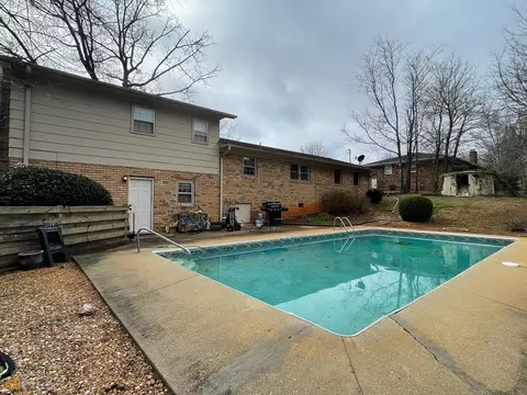 245 Scott Ave, Cornelia, GA 30531 photo 2