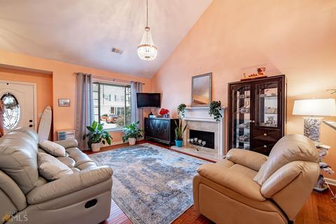 47 Devonshire Ct, Alpharetta, GA 30022 photo 4