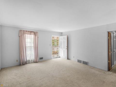 295 South Dr, Hampton, GA 30228 photo 8