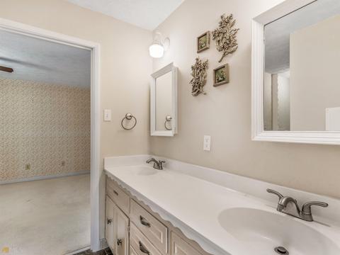 295 South Dr, Hampton, GA 30228 photo 27