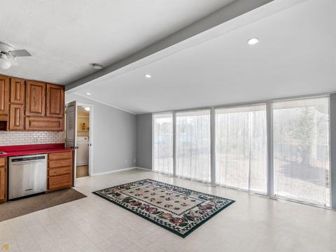 295 South Dr, Hampton, GA 30228 photo 18