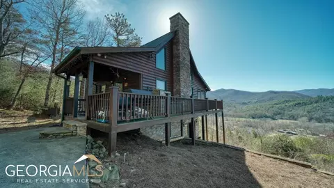 5705 Valley View Ln, Hiawassee, GA 30546