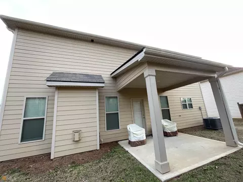 580 Toronto Cir, Hampton, GA 30228 photo 4
