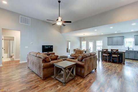 701 Fairview Rd, Brooks, GA 30205 photo 8
