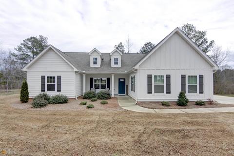 701 Fairview Rd, Brooks, GA 30205 photo 1