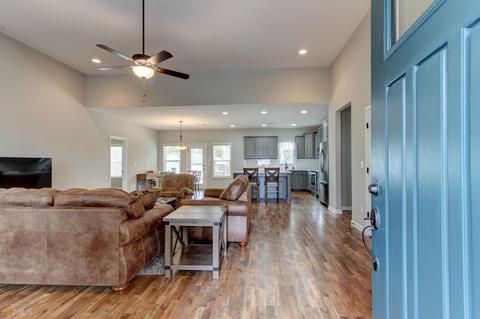 701 Fairview Rd, Brooks, GA 30205 photo 5