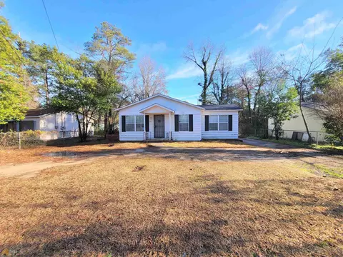 2971 Walmar Dr, Macon, GA 31206 photo 1