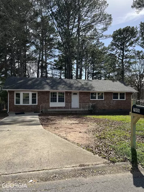 7008 Green Valley Ln, Riverdale, GA 30274