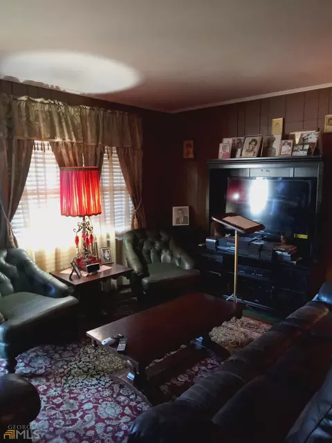 629 Chestnut Dr, Jackson, GA 30233 photo 4