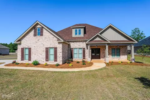 122 Brook Hollow Ct, Kathleen, GA 31047