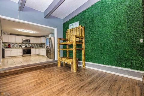 312 Collier Rd, Barnesville, GA 30204 photo 8