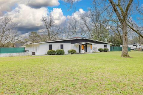 312 Collier Rd, Barnesville, GA 30204 photo 4