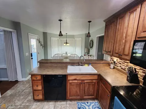 365 Barker Rd, Thomaston, GA 30286 photo 12