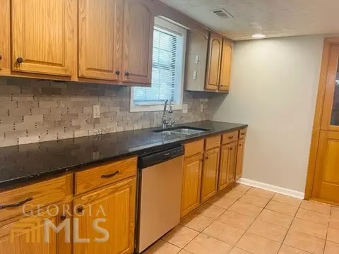 205 Carl Parker Rd, Hampton, GA 30228 photo 6