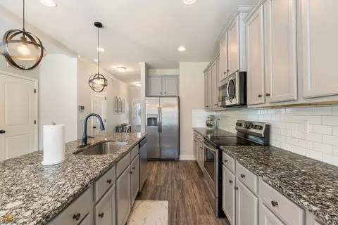 2040 Bridgewater Pass, Hampton, GA 30228 photo 9