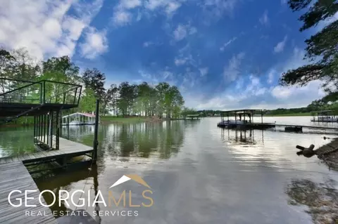 6560 Pine Ridge Cir, Cumming, GA 30041