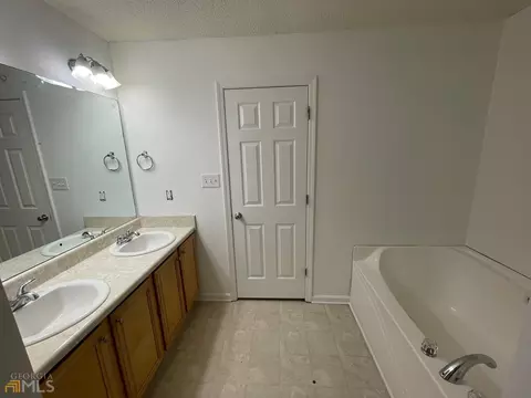 1756 Fielding Way, Hampton, GA 30228 photo 9