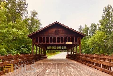 508 Crescent Dr, Forsyth, GA 31029 photo 2