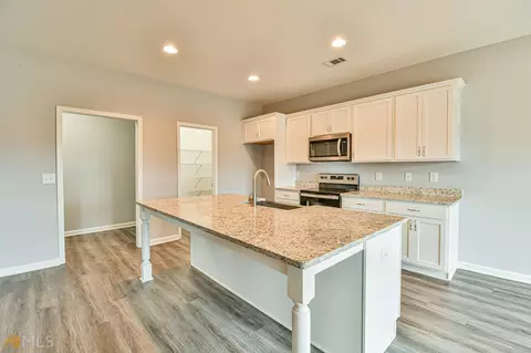 6603 River Station Dr, Lula, GA 30554 photo 7
