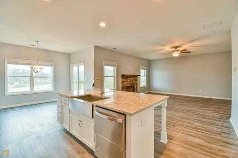 6603 River Station Dr, Lula, GA 30554 photo 13