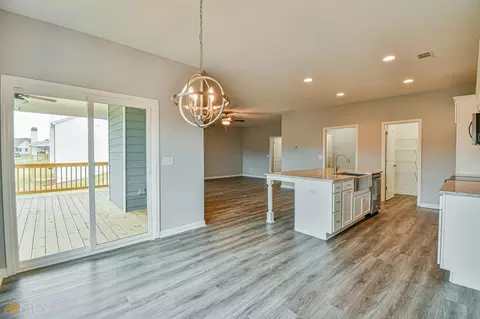 6603 River Station Dr, Lula, GA 30554 photo 9