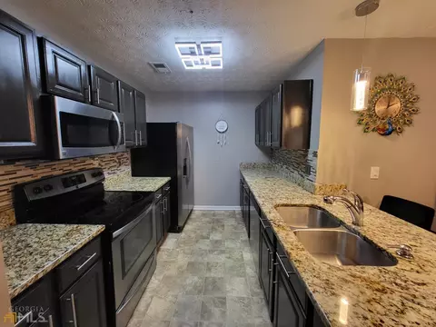 2023 Grove Way, Hampton, GA 30228 photo 5