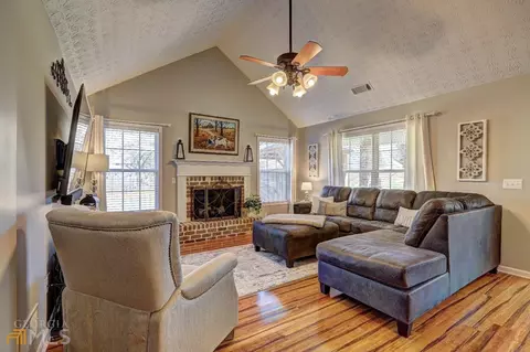 1030 Poplar St, Monroe, GA 30655 photo 5